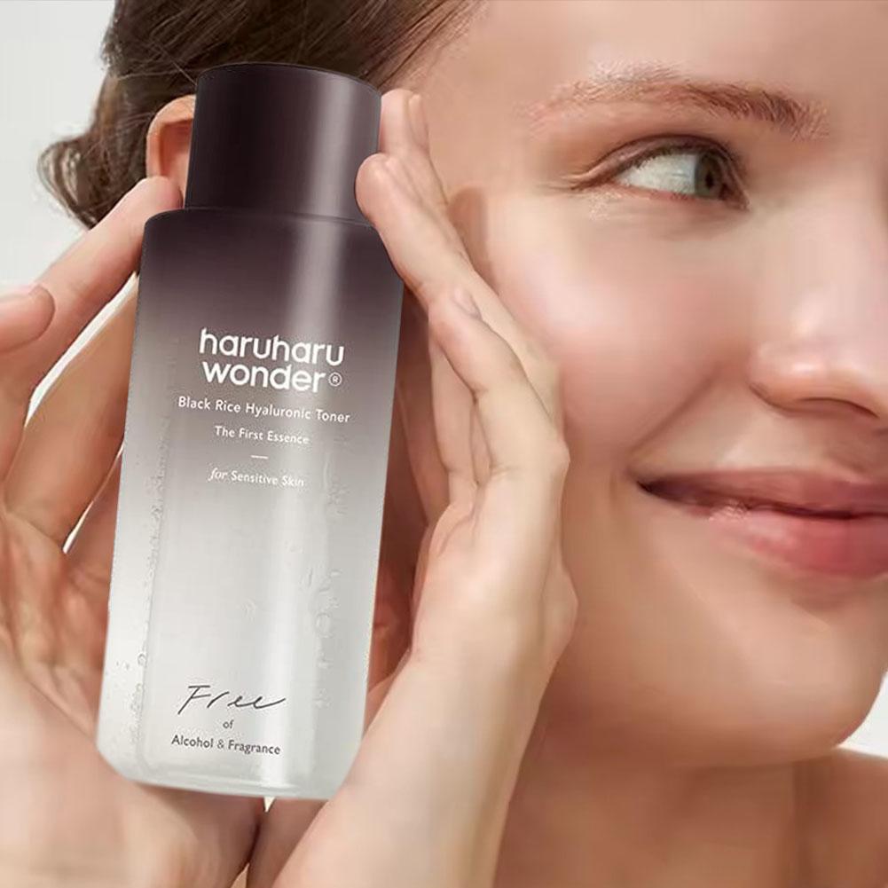 ฮารุฮารุ วันเดอร์ แบล็ครाइซ โป - Essence Serum Toner บทวิจารณ์และราคา